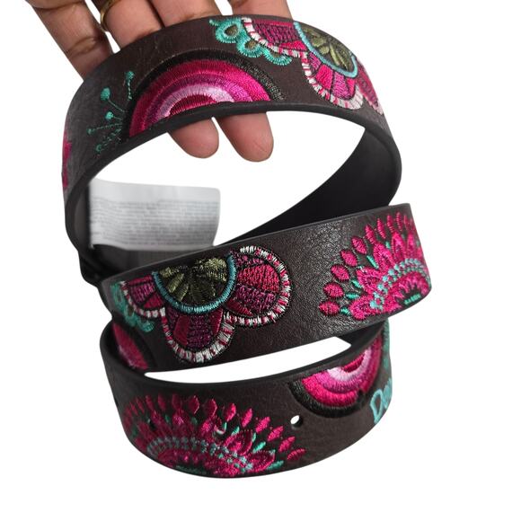 Desigual Embroidered Floral Belt Brown Faux Leather Statement Round Buckle Large - Picture 3 of 15